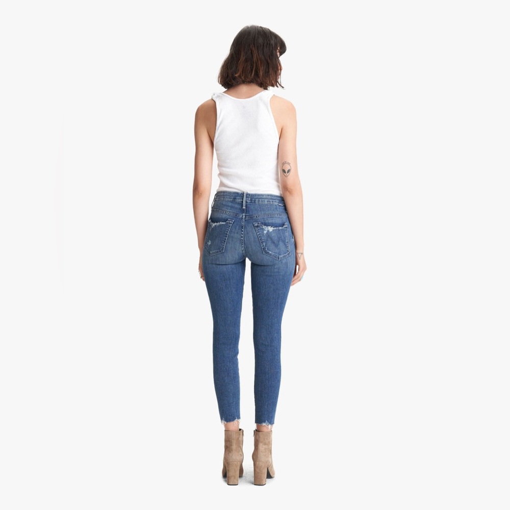 MOTHER High Waist Looker Fray Ankle Denim Trendy Designer Classic Mom Jeans